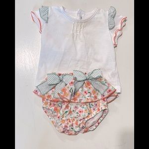 Calamaro Floral bow outfit